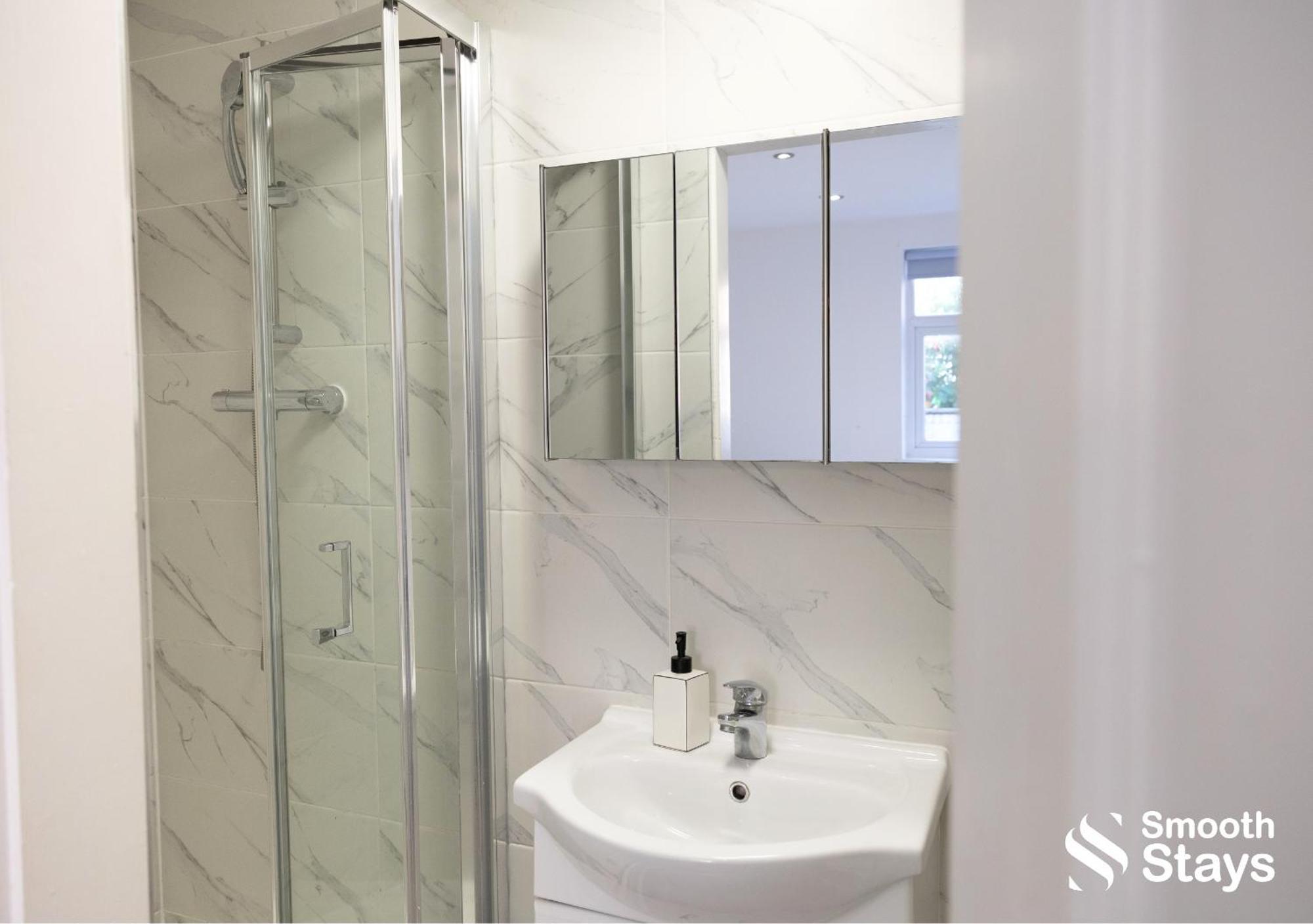 One Bedroom Apartment At Smooth Stays Short Lets & Serviced Accommodation Preston With Parking Near Train Station Εξωτερικό φωτογραφία