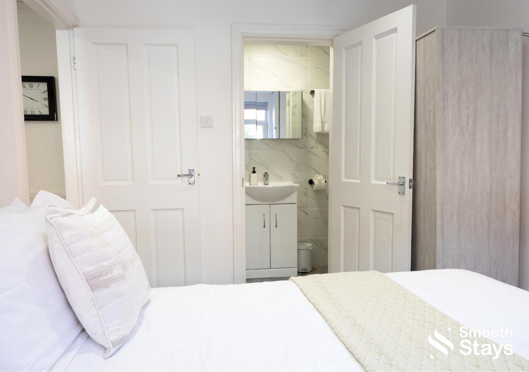 One Bedroom Apartment At Smooth Stays Short Lets & Serviced Accommodation Preston With Parking Near Train Station Εξωτερικό φωτογραφία